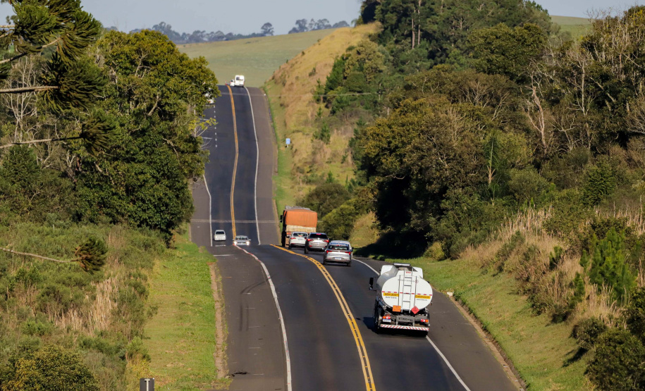 Lote 1 da nova concessão terá 156 km de duplicação na BR-277, entre Curitiba e Prudentópolis. BR-277 com BR-373.
