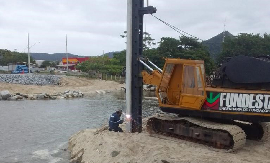 Passarela Rio Matinhos