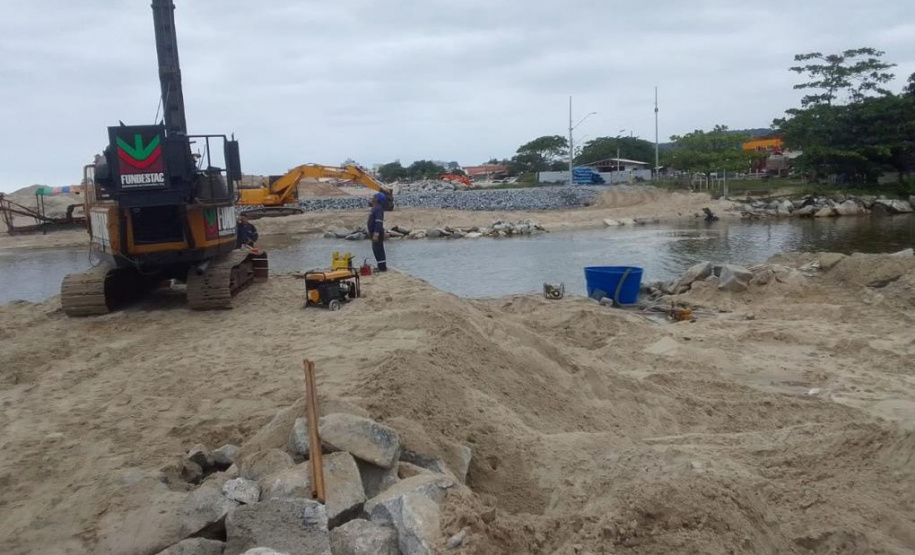 Passarela Rio Matinhos