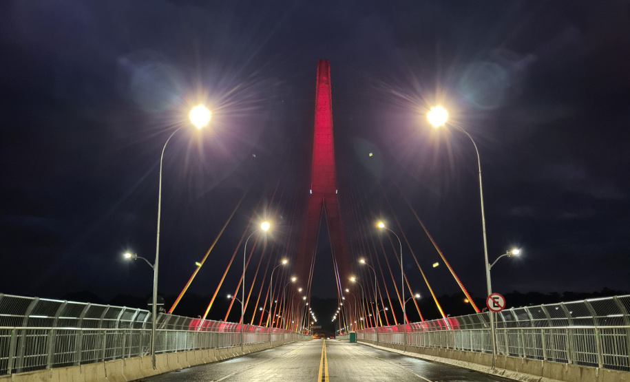 Teste de iluminação cênica marca fim dos trabalhos na Ponte da Integração Brasil