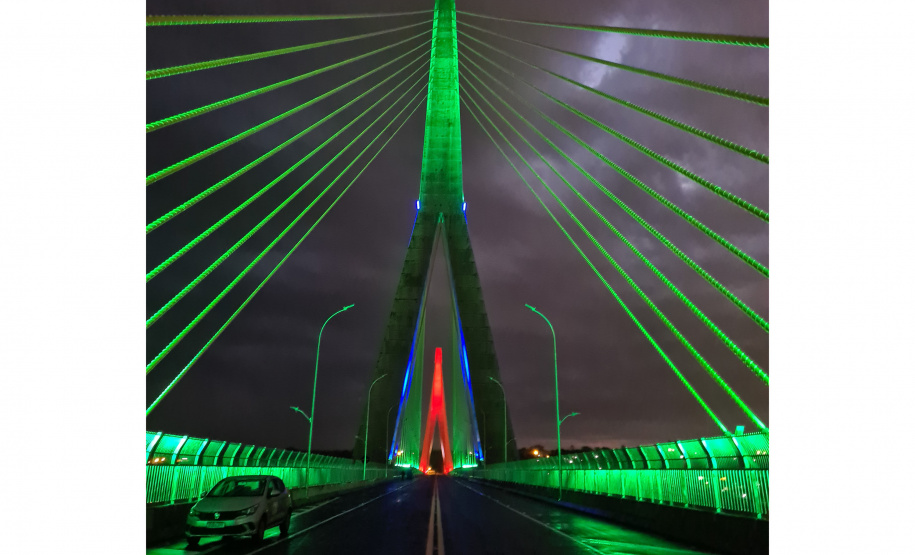 Teste de iluminação cênica marca fim dos trabalhos na Ponte da Integração Brasil