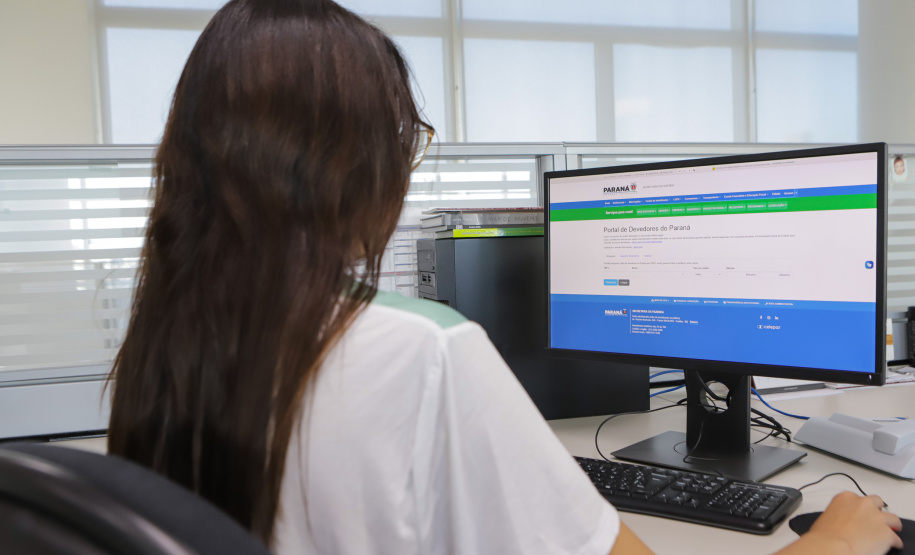 Paraná lança portal para consulta e cobrança de débitos fiscais