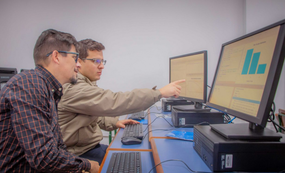 Universidades estaduais estão com inscrições abertas para cursos de especialização, mestrado e doutorado