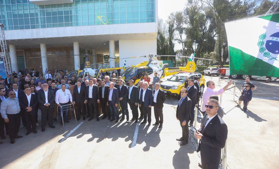 Projeto Falcão reforça policiamento do Paraná com helicópteros superequipados
