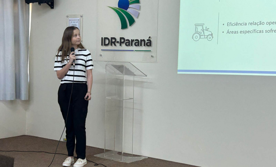 Programa de bolsas do IDR-Paraná qualifica profissionais para o desenvolvimento rural