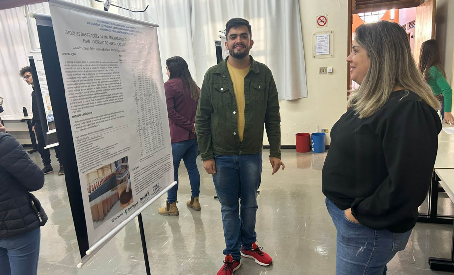 Programa de bolsas do IDR-Paraná qualifica profissionais para o desenvolvimento rural