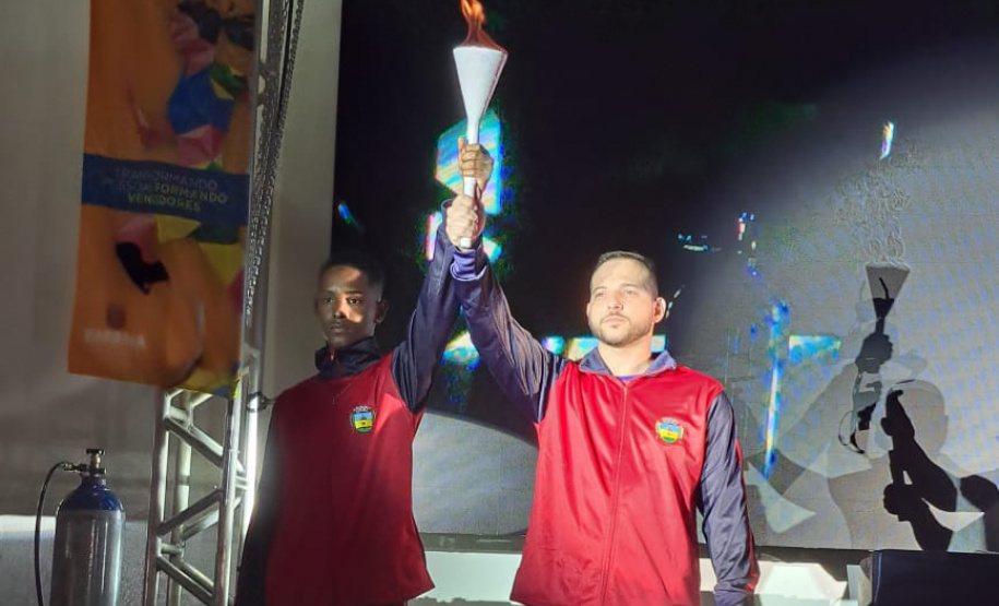 Com ginásio lotado, Apucarana recebe as finais da 69ª edição dos Jogos Escolares do Paraná