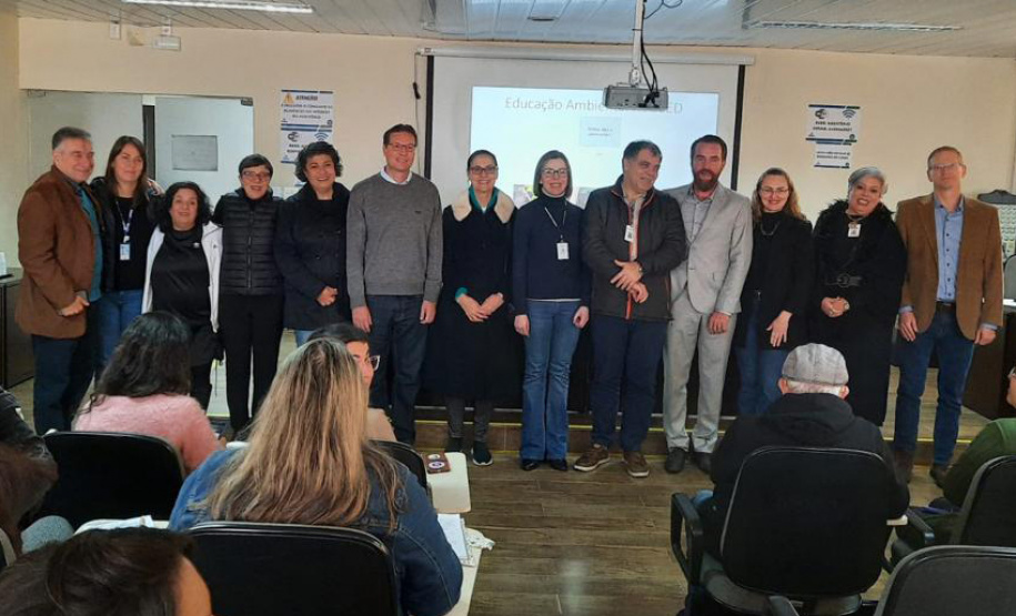 Secretarias de Estado e Entidades Públicas formalizam Comissão Interinstitucional de Educação Ambiental do Paraná (CIEA/PR)