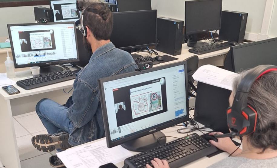 Saúde promove fórum para debater a saúde no trânsito com foco na mobilidade ativa, segura e sustentável