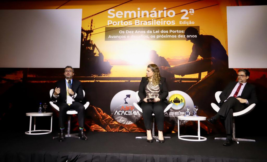 Avanços de uma década da Lei dos Portos é debatida em seminário realizado na capital paranaense