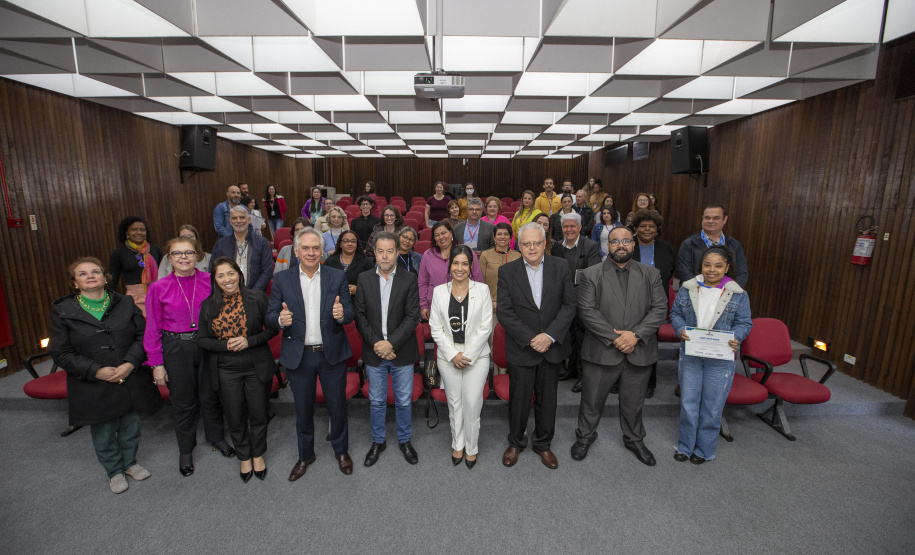 Tecpar capacita 80 colaboradores em Direitos Humanos em curso com Seju