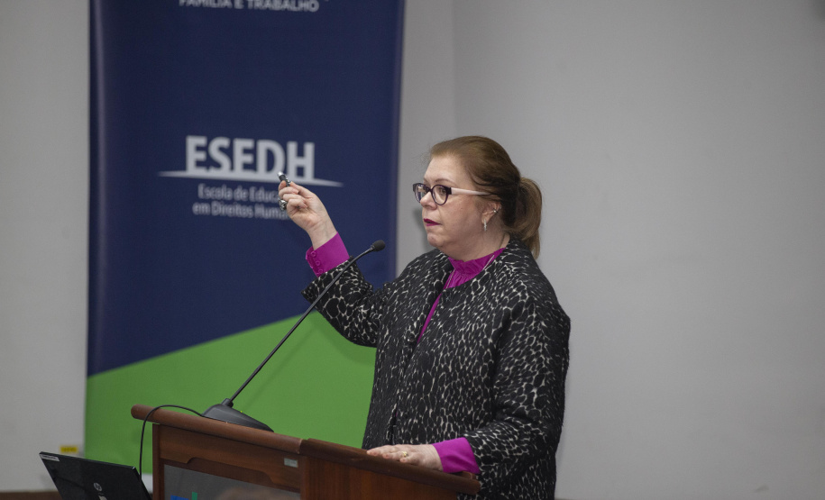 Tecpar capacita 80 colaboradores em Direitos Humanos em curso com Seju