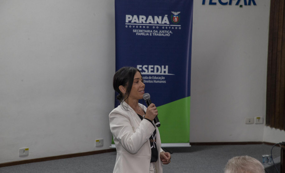 Tecpar capacita 80 colaboradores em Direitos Humanos em curso com Seju