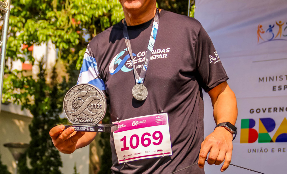 Corrida de Rua pelos 60 anos da Sanepar reúne mais de 750 atletas em Pato Branco