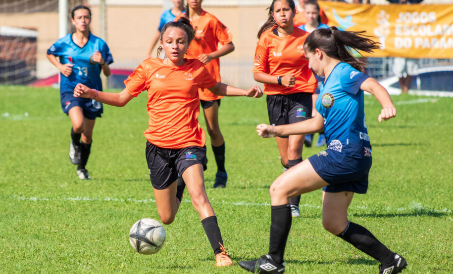 Encerrou no último fim de semana a Fase Macrorregional da 69ª edição dos Jogos Escolares do Paraná - Bom de Bola, nas cidades de Campina Grande do Sul, Rebouças, Planalto, Terra Roxa, Goioerê, Jardim Olinda, Jardim Alegre e Salto do Itararé. A etapa contou com 2.807 participantes, de 110 escolas paranaenses, representando 91 municípios