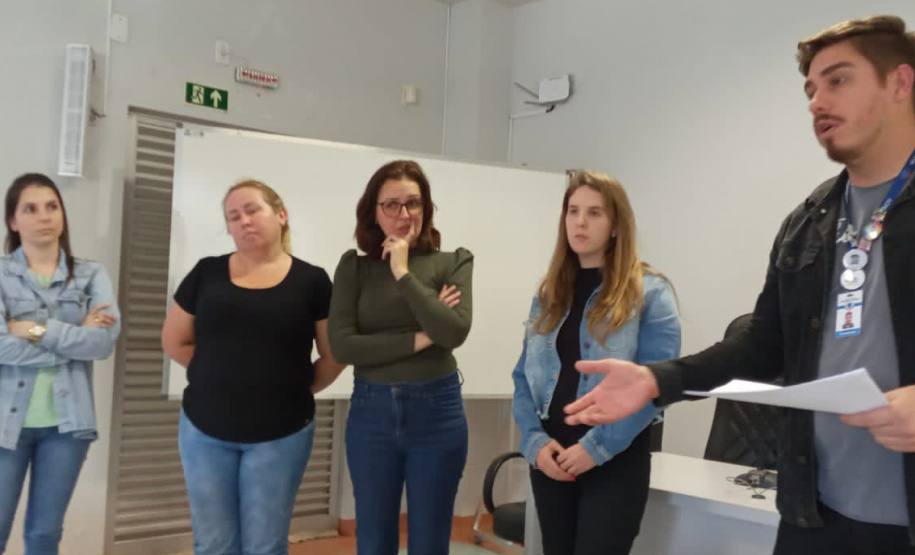 Sesa fortalece ações na região Oeste contra a dengue e divulga novos números da doença