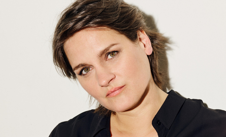 "The Best of Madeleine Peyroux": cantora americana apresenta o mais emblemático do jazz, no Guairão