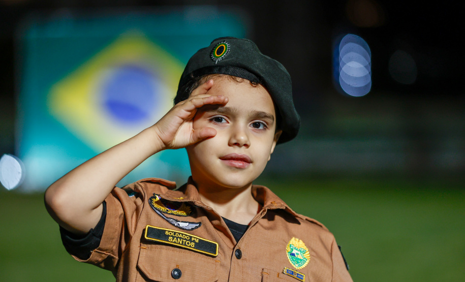 Governador Carlos Massa Ratinho Junior participa da cerimônia que marca a conclusão do treinamento dos novos policiais militares.