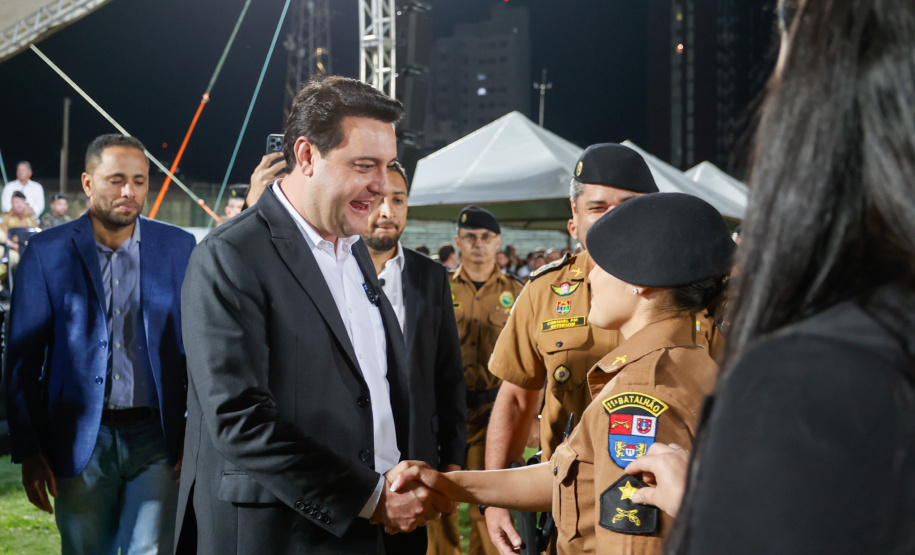 Governador Carlos Massa Ratinho Junior participa da cerimônia que marca a conclusão do treinamento dos novos policiais militares.