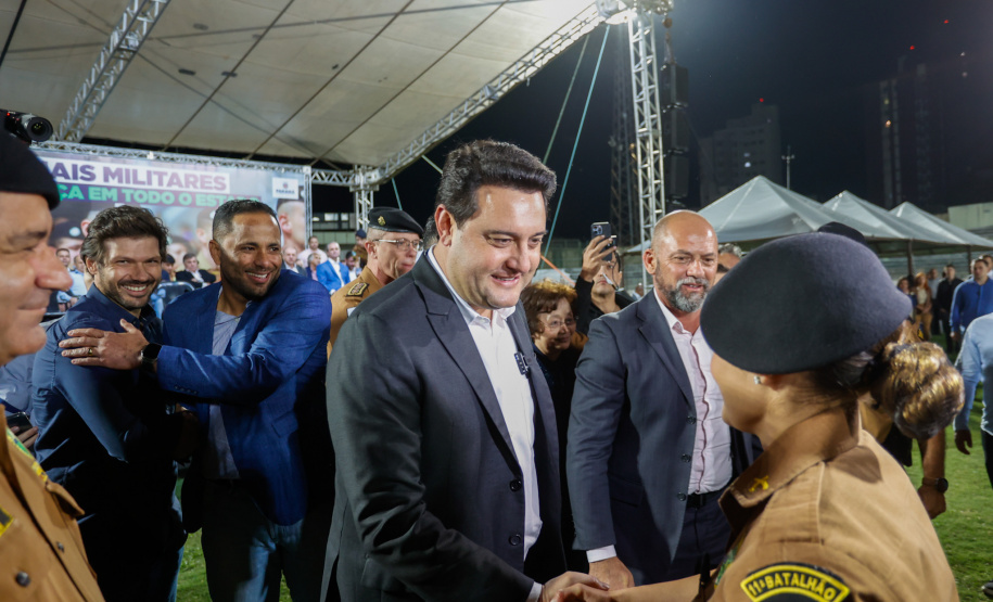 Governador Carlos Massa Ratinho Junior participa da cerimônia que marca a conclusão do treinamento dos novos policiais militares.