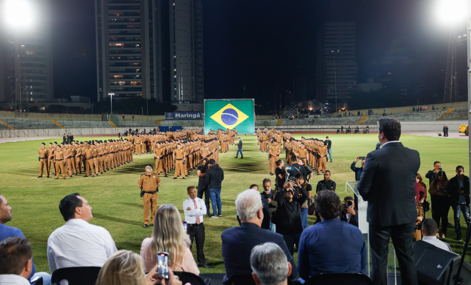 Governador Carlos Massa Ratinho Junior participa da cerimônia que marca a conclusão do treinamento dos novos policiais militares.