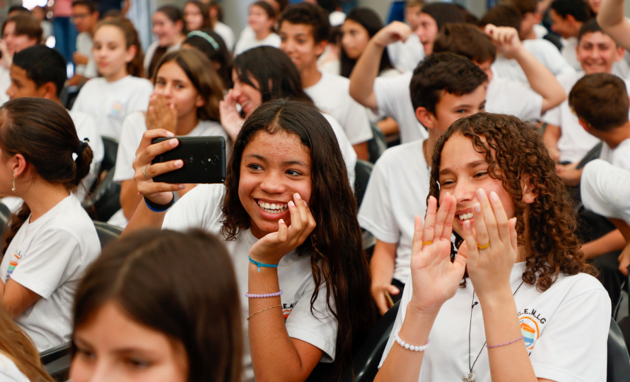 Governador entrega nova escola Maria Loiola Guimarães que tem capacidade para 900 alunos, em Ortigueira. Foto: Gabriel Rosa/AEN