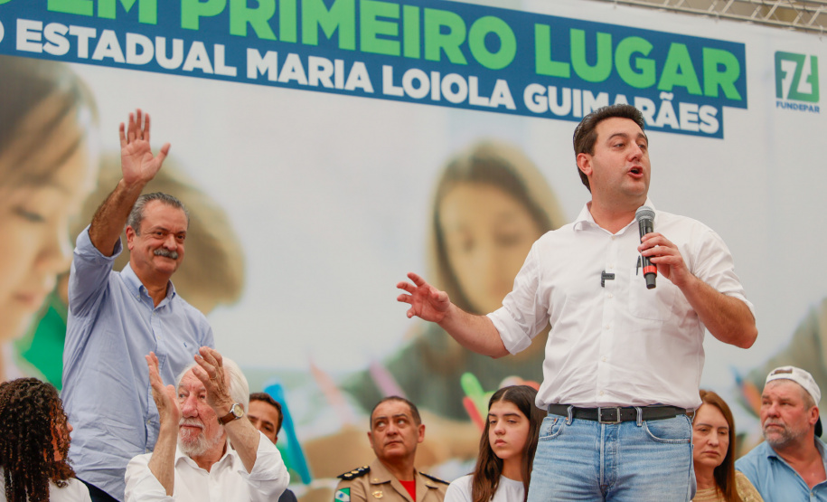 Governador entrega nova escola Maria Loiola Guimarães que tem capacidade para 900 alunos, em Ortigueira. Foto: Gabriel Rosa/AEN