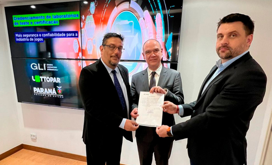 Pioneira no Brasil: Lottopar credencia laboratórios de teste para a indústria de jogos