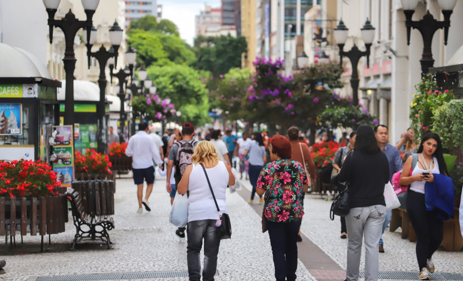 Milionário pós-feriado: Nota Paraná sorteia R$ 5 milhões em prêmios na segunda-feira