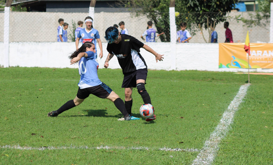 Encerrou no último fim de semana a Fase Macrorregional da 69ª edição dos Jogos Escolares do Paraná - Bom de Bola, nas cidades de Campina Grande do Sul, Rebouças, Planalto, Terra Roxa, Goioerê, Jardim Olinda, Jardim Alegre e Salto do Itararé. A etapa contou com 2.807 participantes, de 110 escolas paranaenses, representando 91 municípios