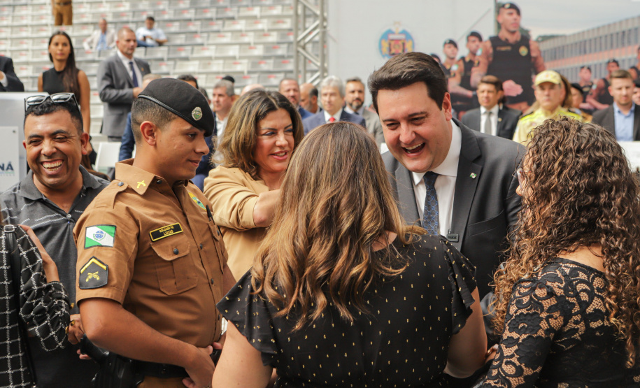Curitiba, 12 de setembro de 2023 - O governador Carlos Massa Ratinho Jr. participa da formatura de soldados da Polícia Militar do Paraná na Ligga Arena.