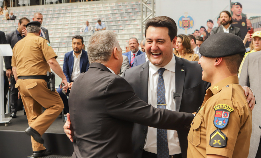 Curitiba, 12 de setembro de 2023 - O governador Carlos Massa Ratinho Jr. participa da formatura de soldados da Polícia Militar do Paraná na Ligga Arena.