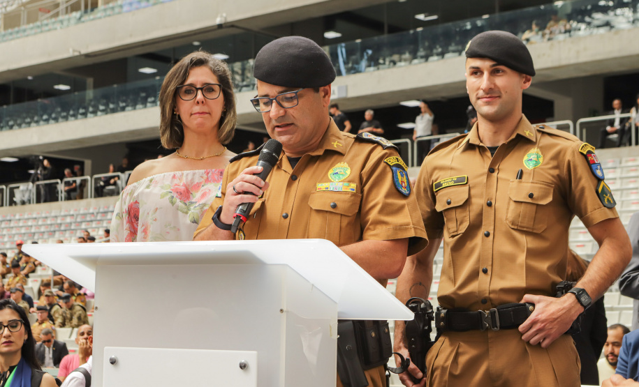 Curitiba, 12 de setembro de 2023 - O governador Carlos Massa Ratinho Jr. participa da formatura de soldados da Polícia Militar do Paraná na Ligga Arena.