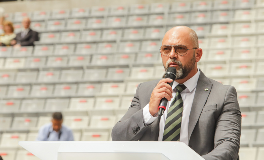 Curitiba, 12 de setembro de 2023 - O governador Carlos Massa Ratinho Jr. participa da formatura de soldados da Polícia Militar do Paraná na Ligga Arena.