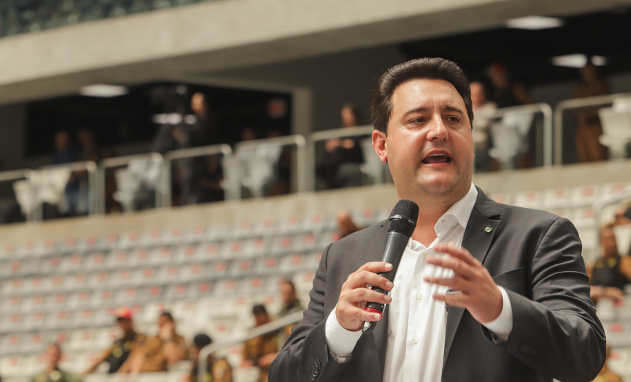 Curitiba, 12 de setembro de 2023 - O governador Carlos Massa Ratinho Jr. participa da formatura de soldados da Polícia Militar do Paraná na Ligga Arena.