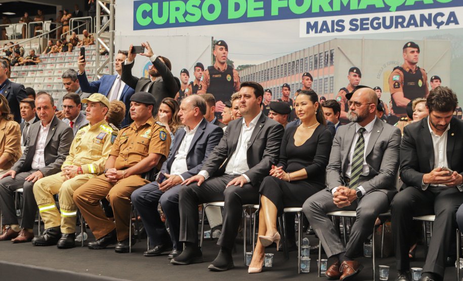 Curitiba, 12 de setembro de 2023 - O governador Carlos Massa Ratinho Jr. participa da formatura de soldados da Polícia Militar do Paraná na Ligga Arena.
