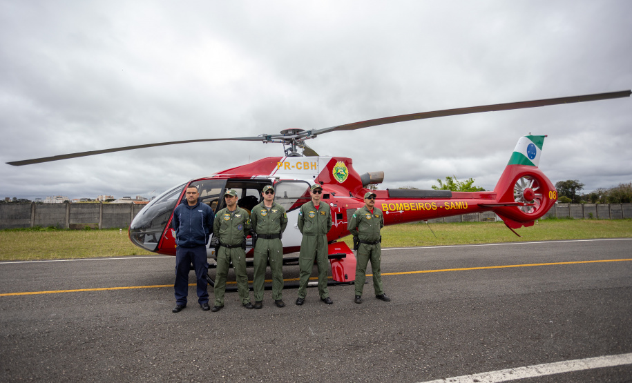 Ratinho Junior autoriza envio de aeronave para ajudar vítimas das chuvas no Rio Grande do Sul