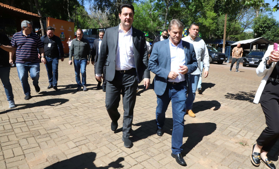 inauguração de mais um sistema para a produção de biogás e biometano, instalado na Granja Angst, em Toledo, no Oeste do Paraná.