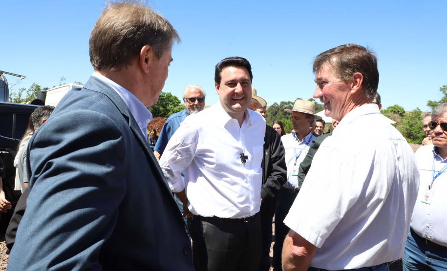 inauguração de mais um sistema para a produção de biogás e biometano, instalado na Granja Angst, em Toledo, no Oeste do Paraná.