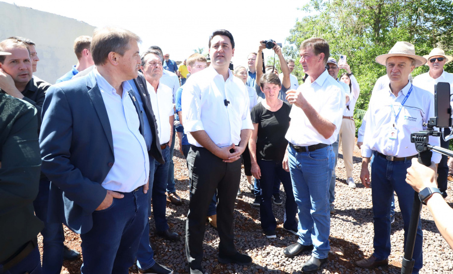 inauguração de mais um sistema para a produção de biogás e biometano, instalado na Granja Angst, em Toledo, no Oeste do Paraná.