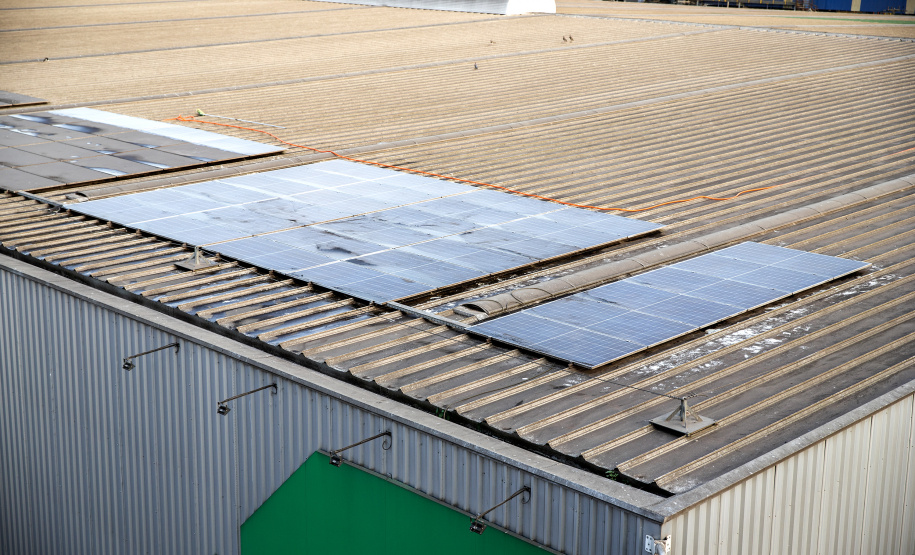 Painéis fotovoltaicos marcam sustentabilidade no Porto de Paranaguá