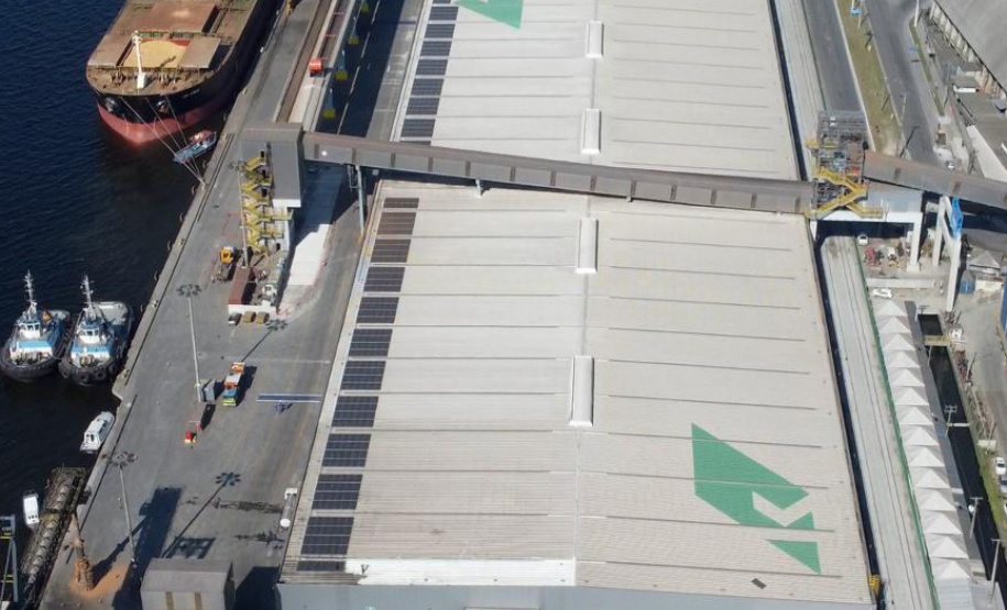Painéis fotovoltaicos marcam sustentabilidade no Porto de Paranaguá