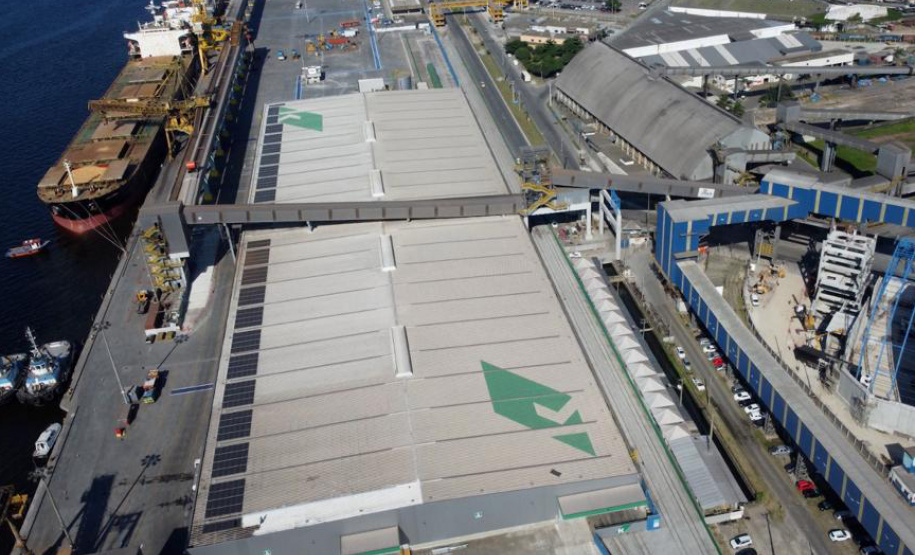 Painéis fotovoltaicos marcam sustentabilidade no Porto de Paranaguá