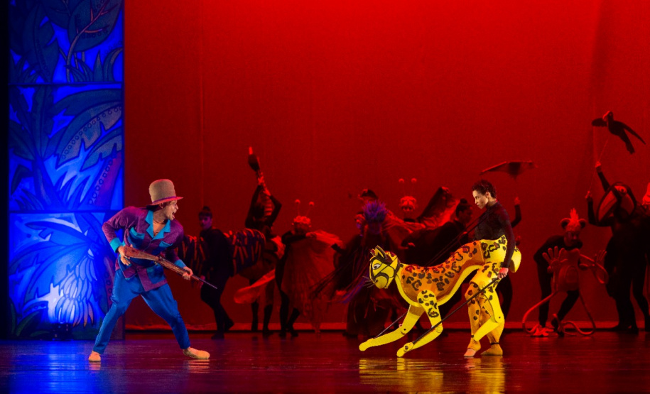 Balé Teatro Guaíra faz apresentações gratuitas do espetáculo Lendas Brasileiras em Cascavel