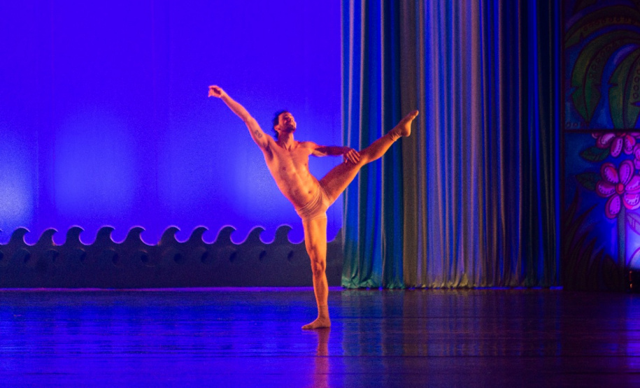 Balé Teatro Guaíra faz apresentações gratuitas do espetáculo Lendas Brasileiras em Cascavel