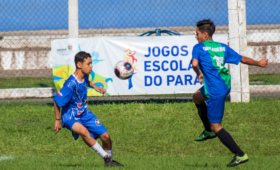 Encerrou no último fim de semana a Fase Macrorregional da 69ª edição dos Jogos Escolares do Paraná - Bom de Bola, nas cidades de Campina Grande do Sul, Rebouças, Planalto, Terra Roxa, Goioerê, Jardim Olinda, Jardim Alegre e Salto do Itararé. A etapa contou com 2.807 participantes, de 110 escolas paranaenses, representando 91 municípios