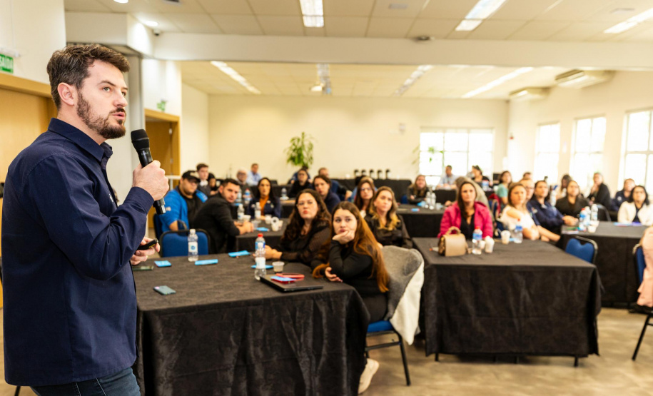 Encontro de agentes de crédito debate formas de ampliar atendimentos no sudoeste do Paraná