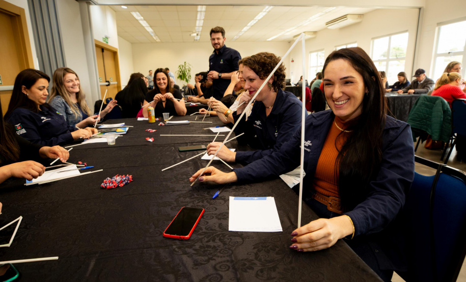 Encontro de agentes de crédito debate formas de ampliar atendimentos no sudoeste do Paraná