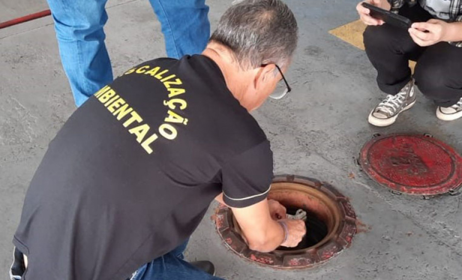 Fiscais do IAT fecham posto de combustível em Ponta Grossa por falta de licença ambiental