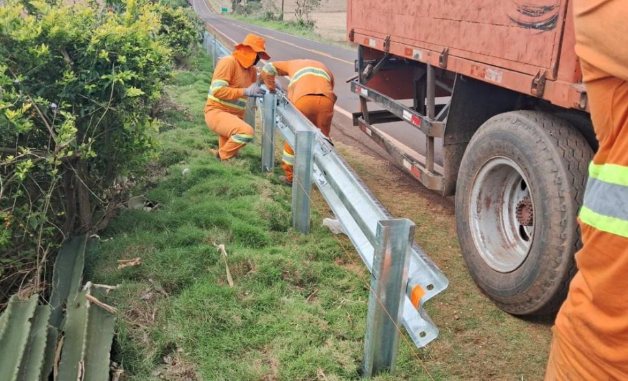 Rodovia entre Doutor Camargo e Floresta tem obras de segurança viária e recuperação de erosão